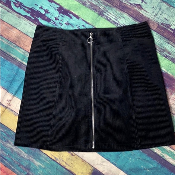 Rue21 Dresses & Skirts - Rue 21 Zip Front Corduroy Mini Skirt